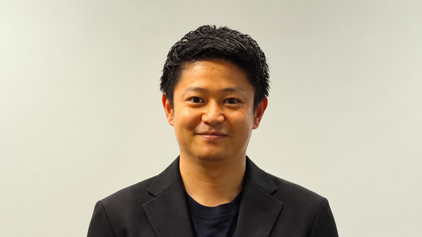 秦直輝 1